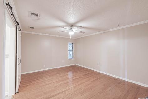 491 State Highway 97 E Floresville TX 78114