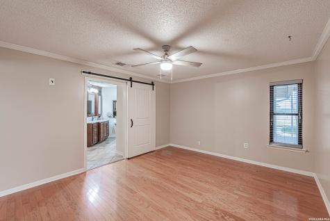 491 State Highway 97 E Floresville TX 78114