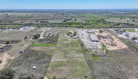 491 State Highway 97 E Floresville TX 78114
