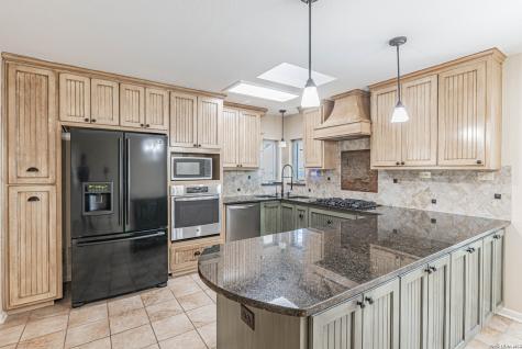 491 State Highway 97 E Floresville TX 78114
