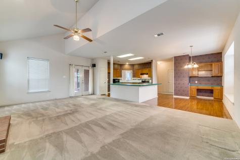 2732 Rancho Mirage San Antonio TX 78259