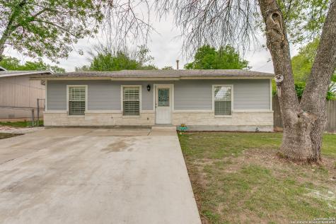 6703 Middle Oaks Drive San Antonio TX 78227