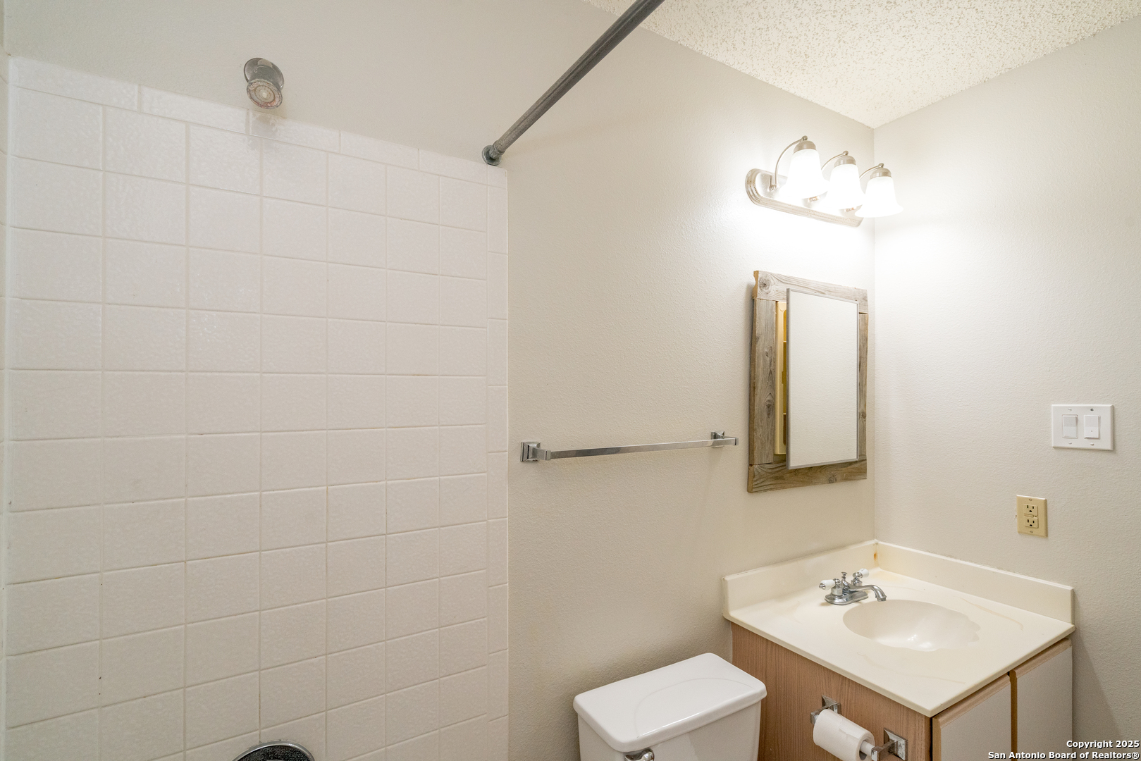 5731 Bypass San Antonio TX 78244