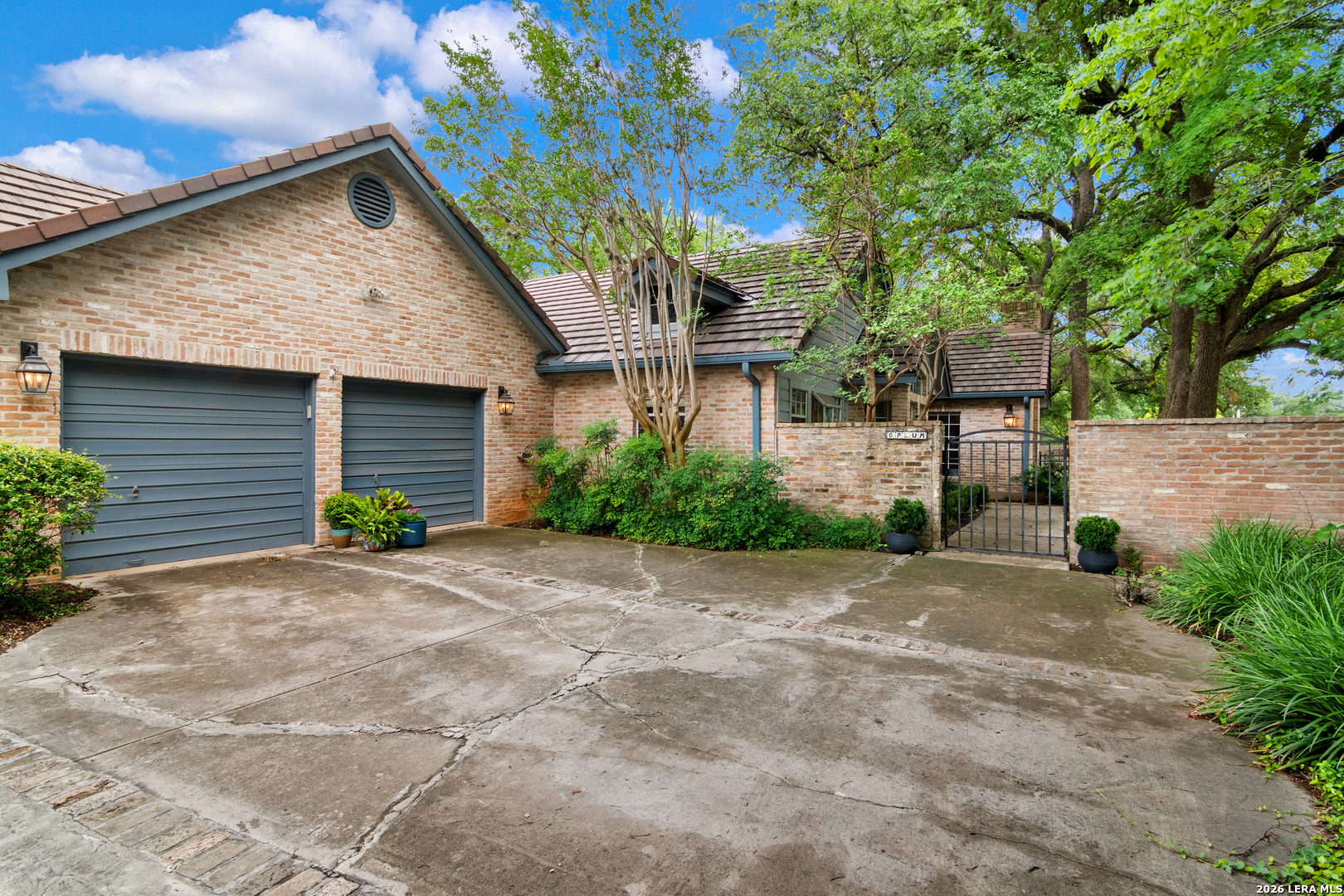 6 Plum Lane San Antonio TX 78218