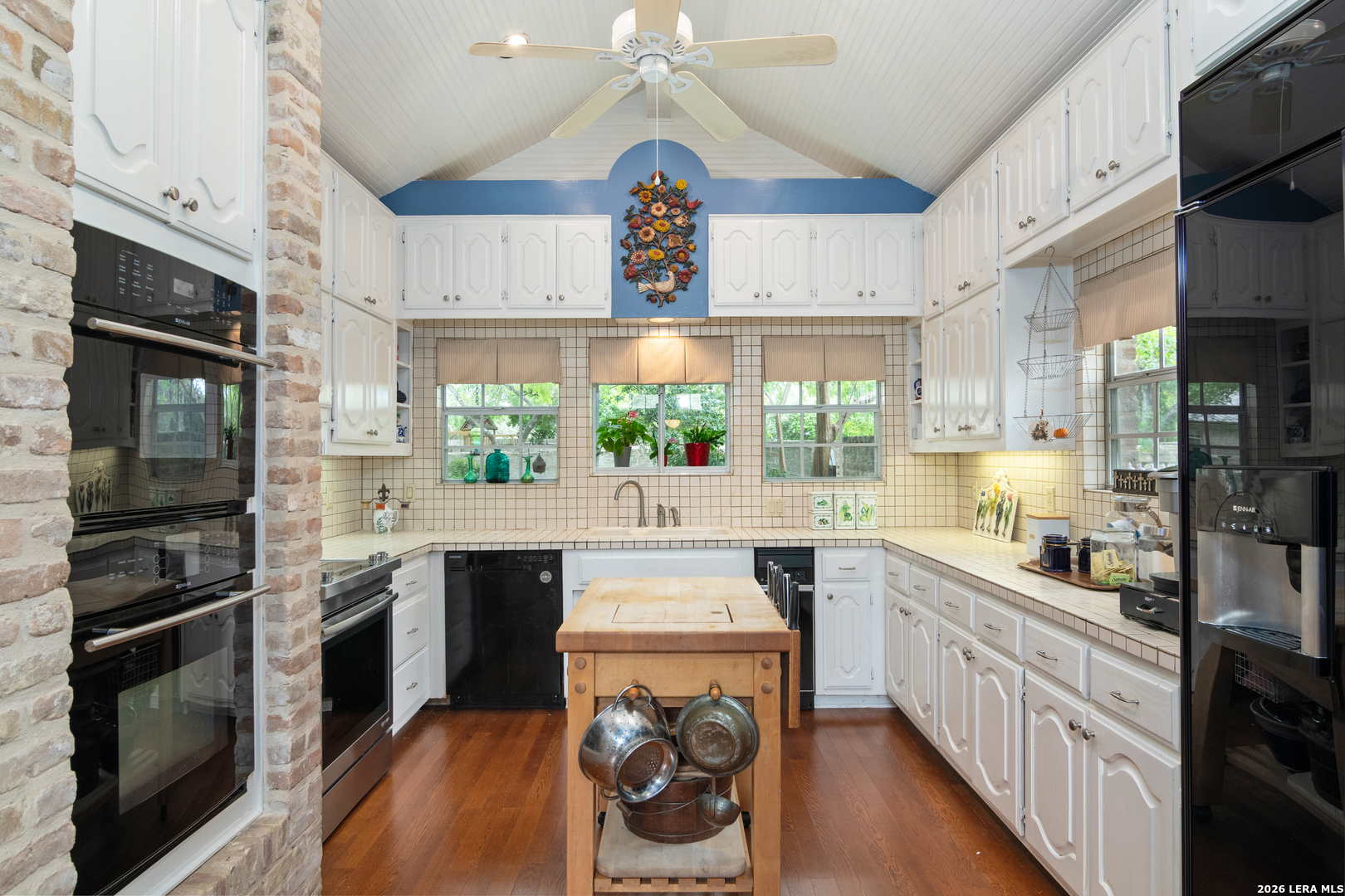 6 Plum Lane San Antonio TX 78218