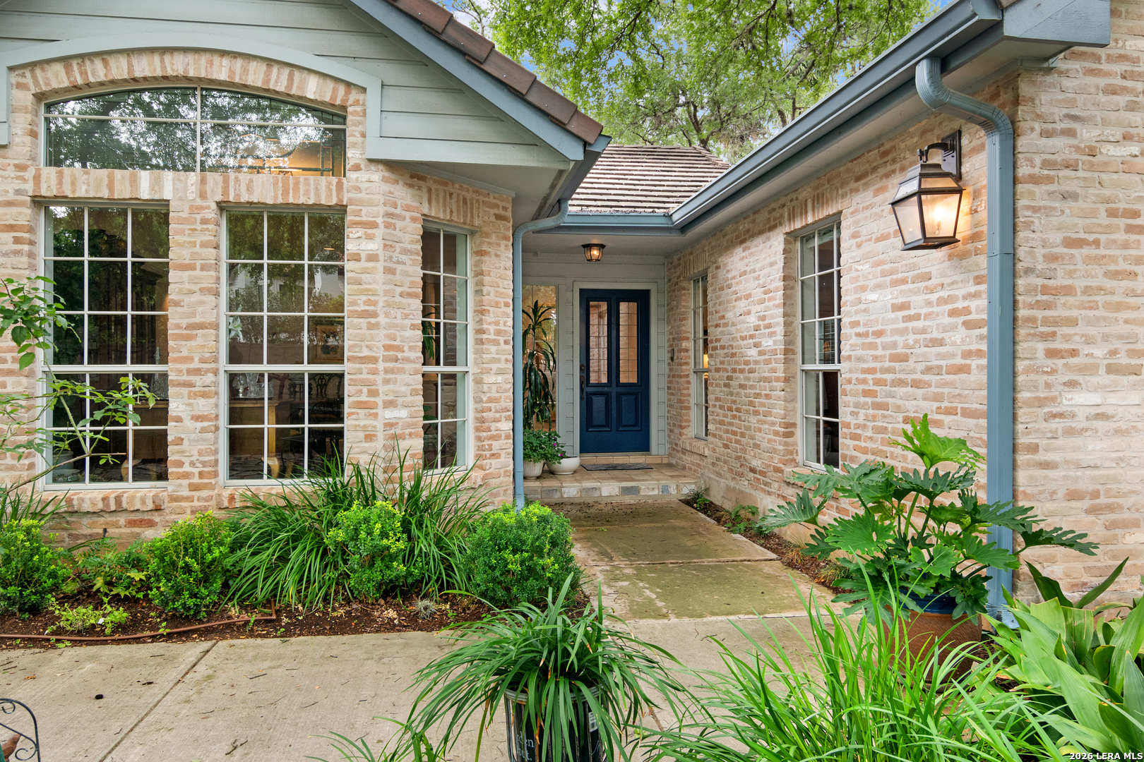 6 Plum Lane San Antonio TX 78218