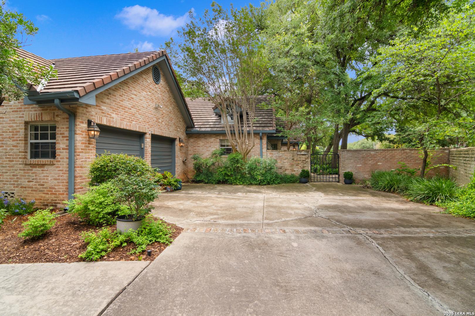 6 Plum Lane San Antonio TX 78218