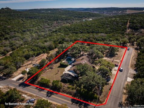 115 Sprecken Isle Canyon Lake TX 78133