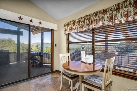 115 Sprecken Isle Canyon Lake TX 78133