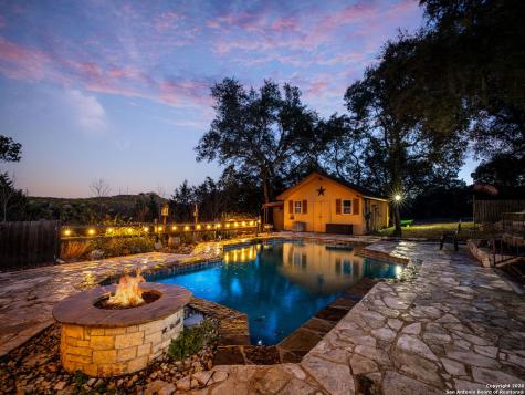 115 Sprecken Isle Canyon Lake TX 78133