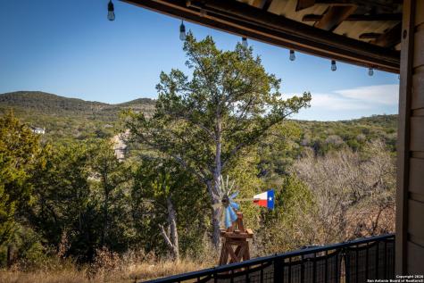 115 Sprecken Isle Canyon Lake TX 78133
