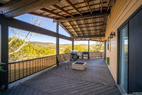 115 Sprecken Isle Canyon Lake TX 78133