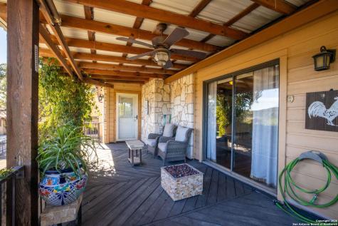 115 Sprecken Isle Canyon Lake TX 78133