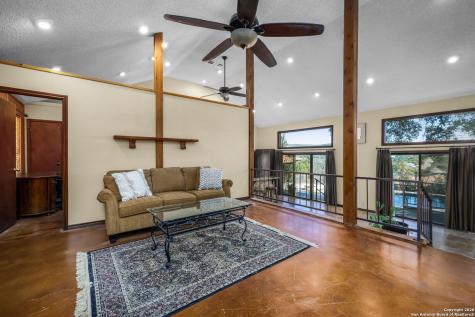 115 Sprecken Isle Canyon Lake TX 78133
