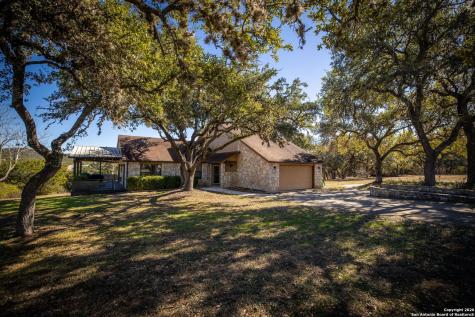115 Sprecken Isle Canyon Lake TX 78133