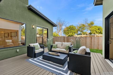 230 Cassiano San Antonio TX 78204