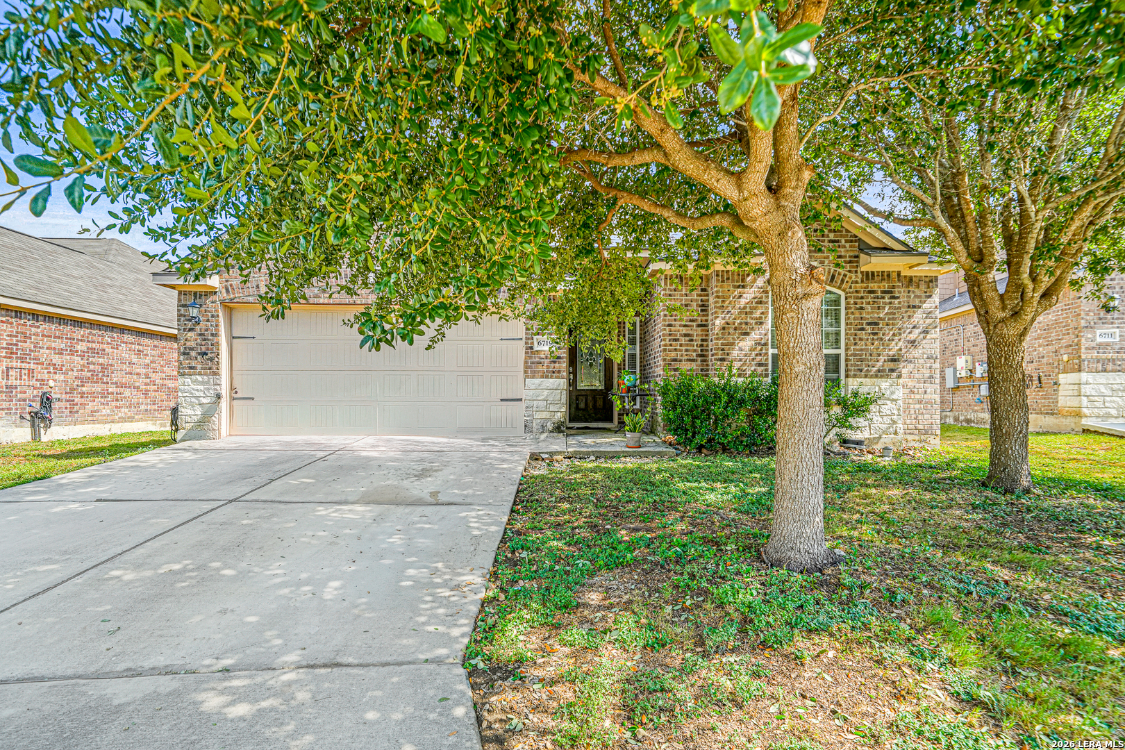 6719 Luckey Pond San Antonio TX 78252