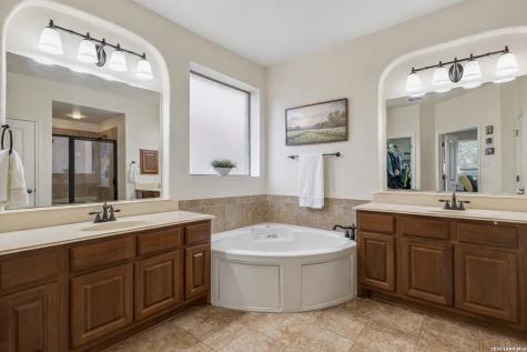 23119 Treemont Park San Antonio TX 78261