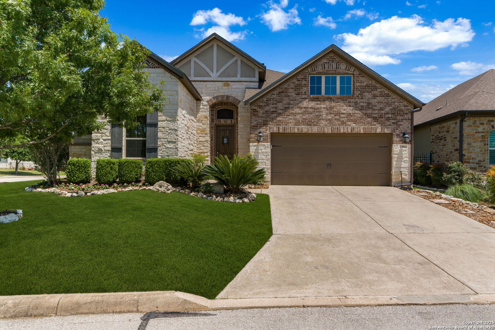 23042 Diamante San Antonio TX 78261
