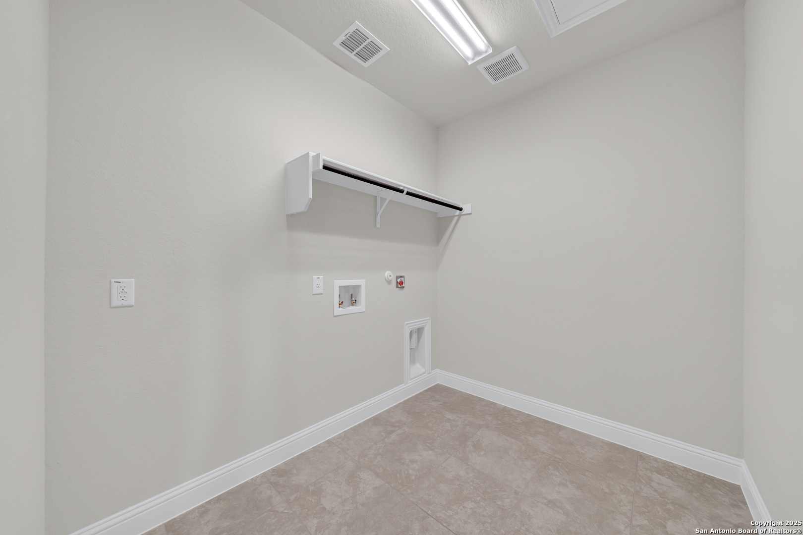 310 Dryden Roost Cibolo TX 78108