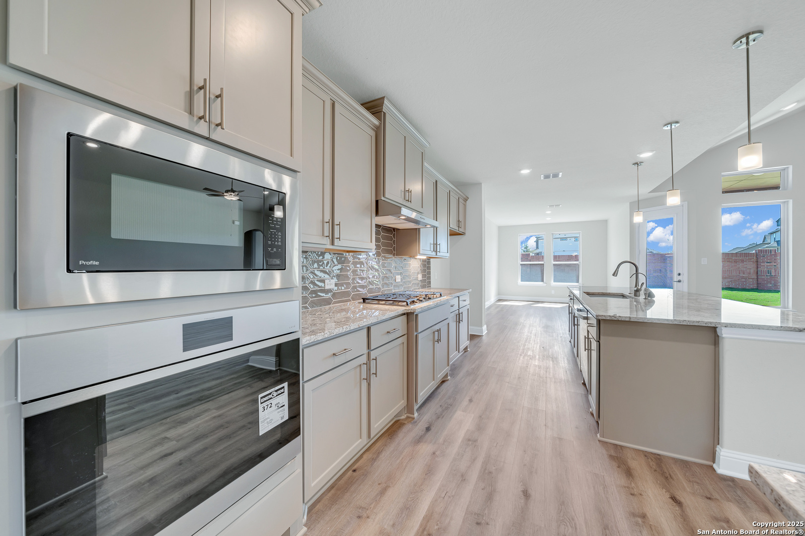 310 Dryden Roost Cibolo TX 78108