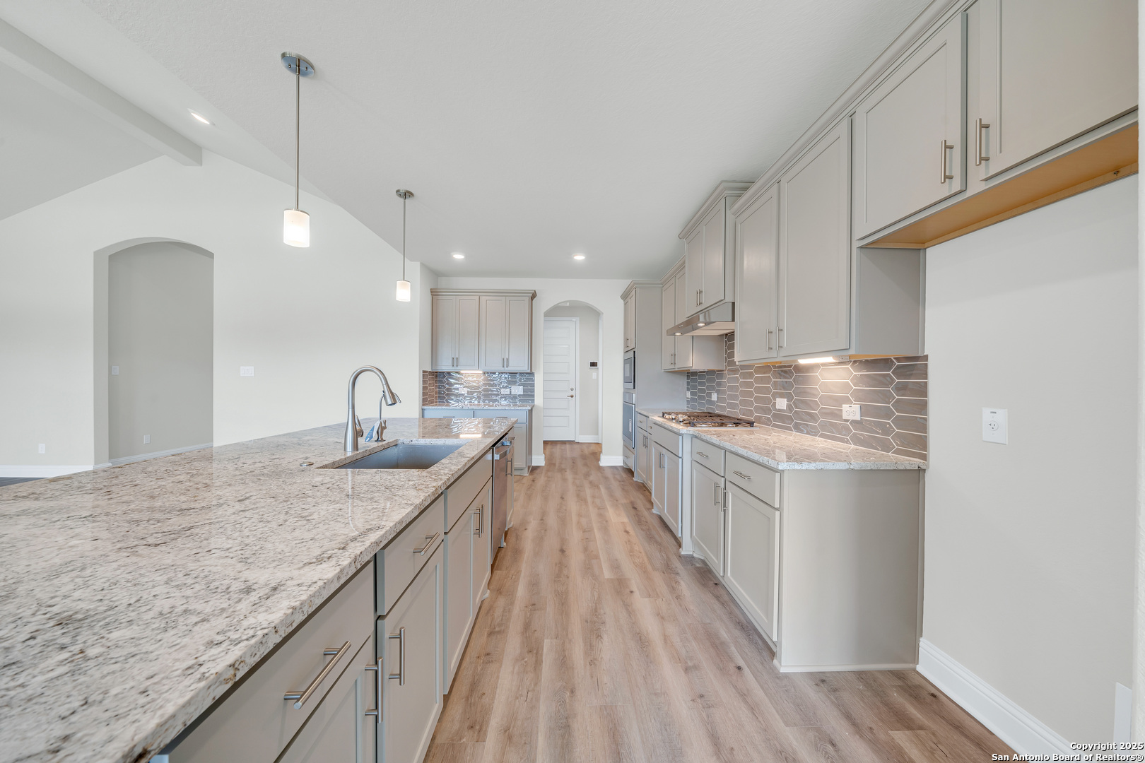 310 Dryden Roost Cibolo TX 78108