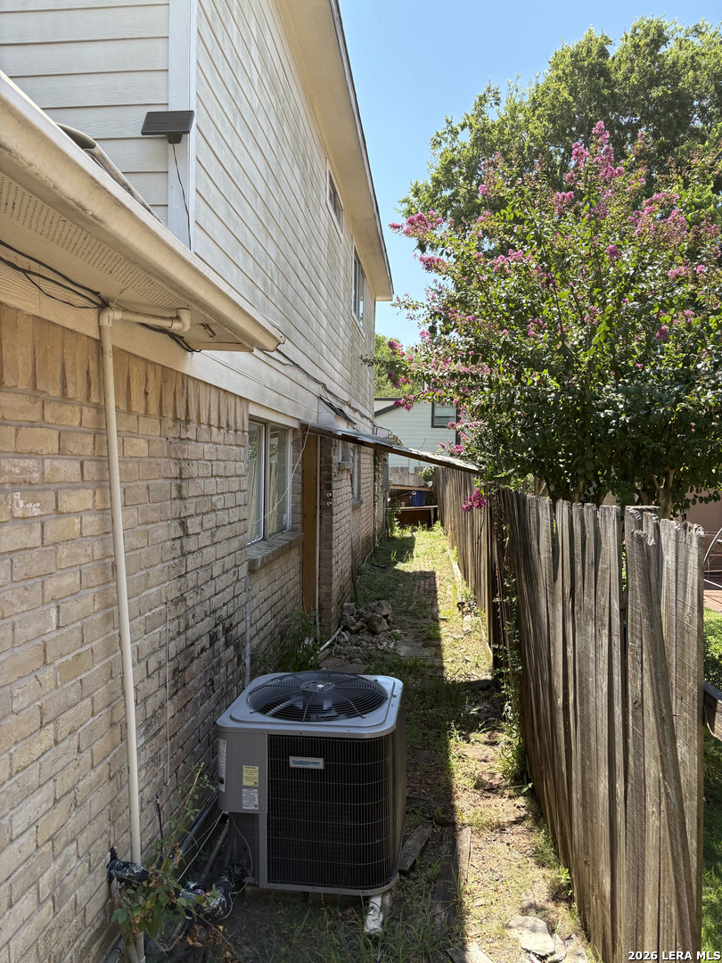 2926 Misty Park Drive Houston TX 77082