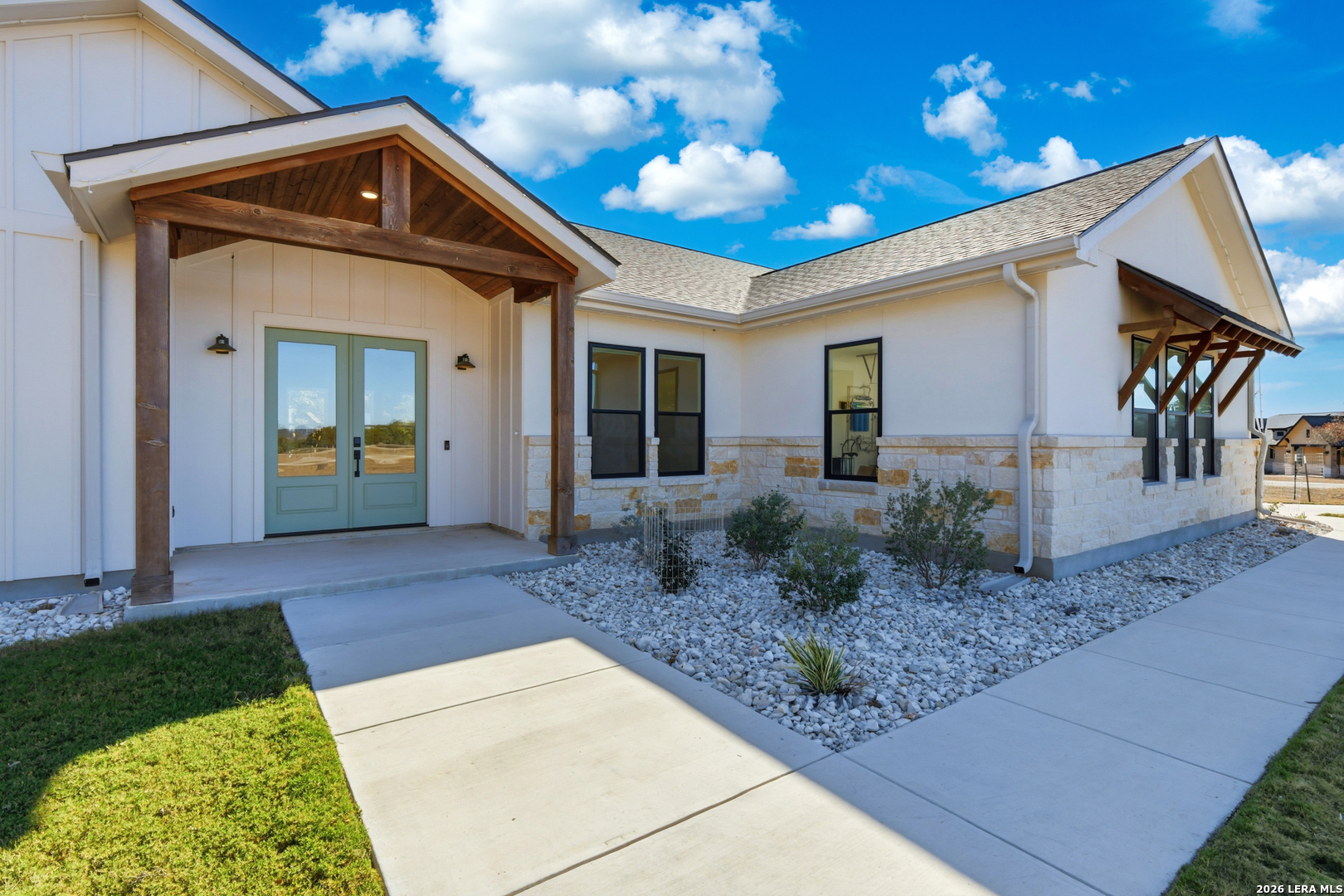 389 Rio Circle Pipe Creek TX 78063