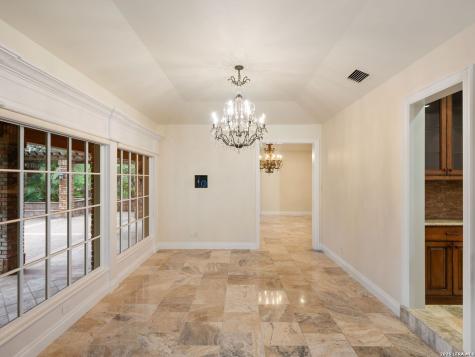 16 Galleria Drive San Antonio TX 78257