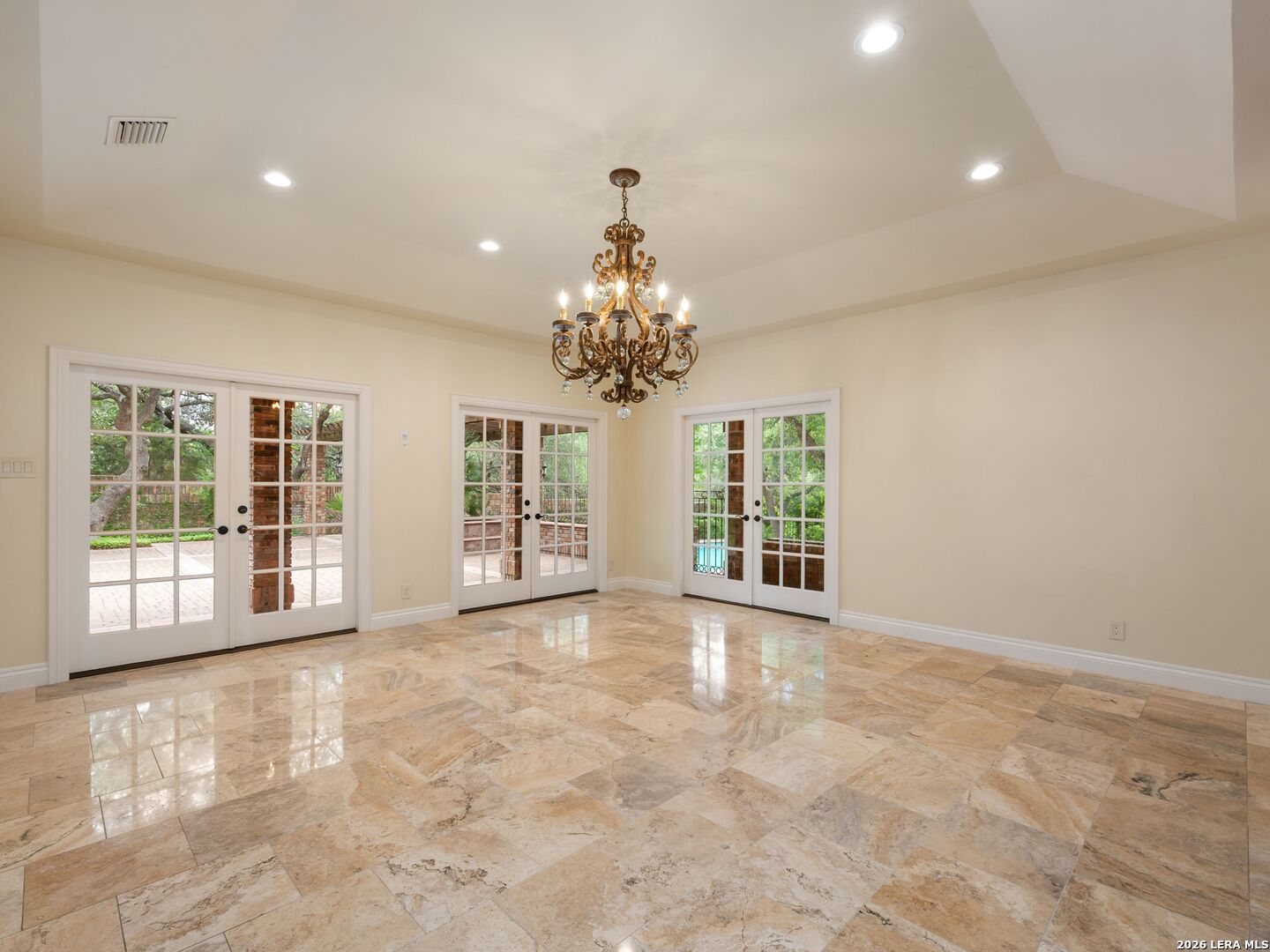 16 Galleria Drive San Antonio TX 78257