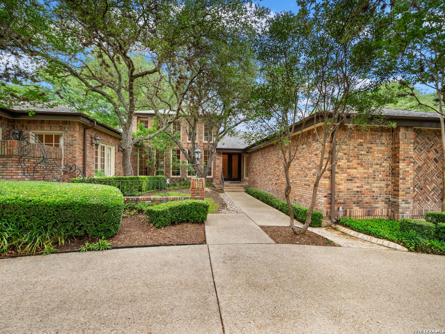 16 Galleria Drive San Antonio TX 78257