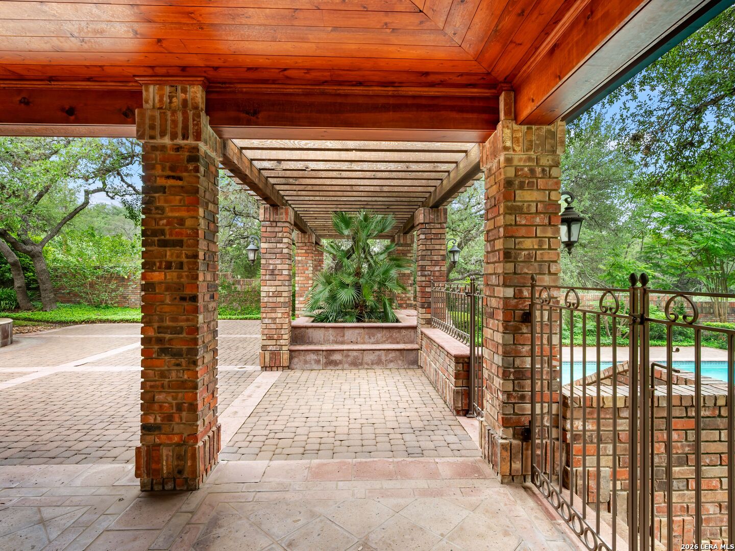 16 Galleria Drive San Antonio TX 78257