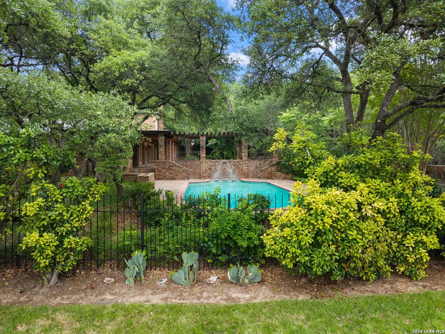 16 Galleria Drive San Antonio TX 78257