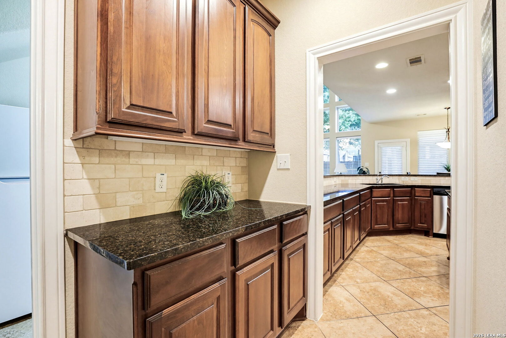 8931 Cimarron Route San Antonio TX 78255