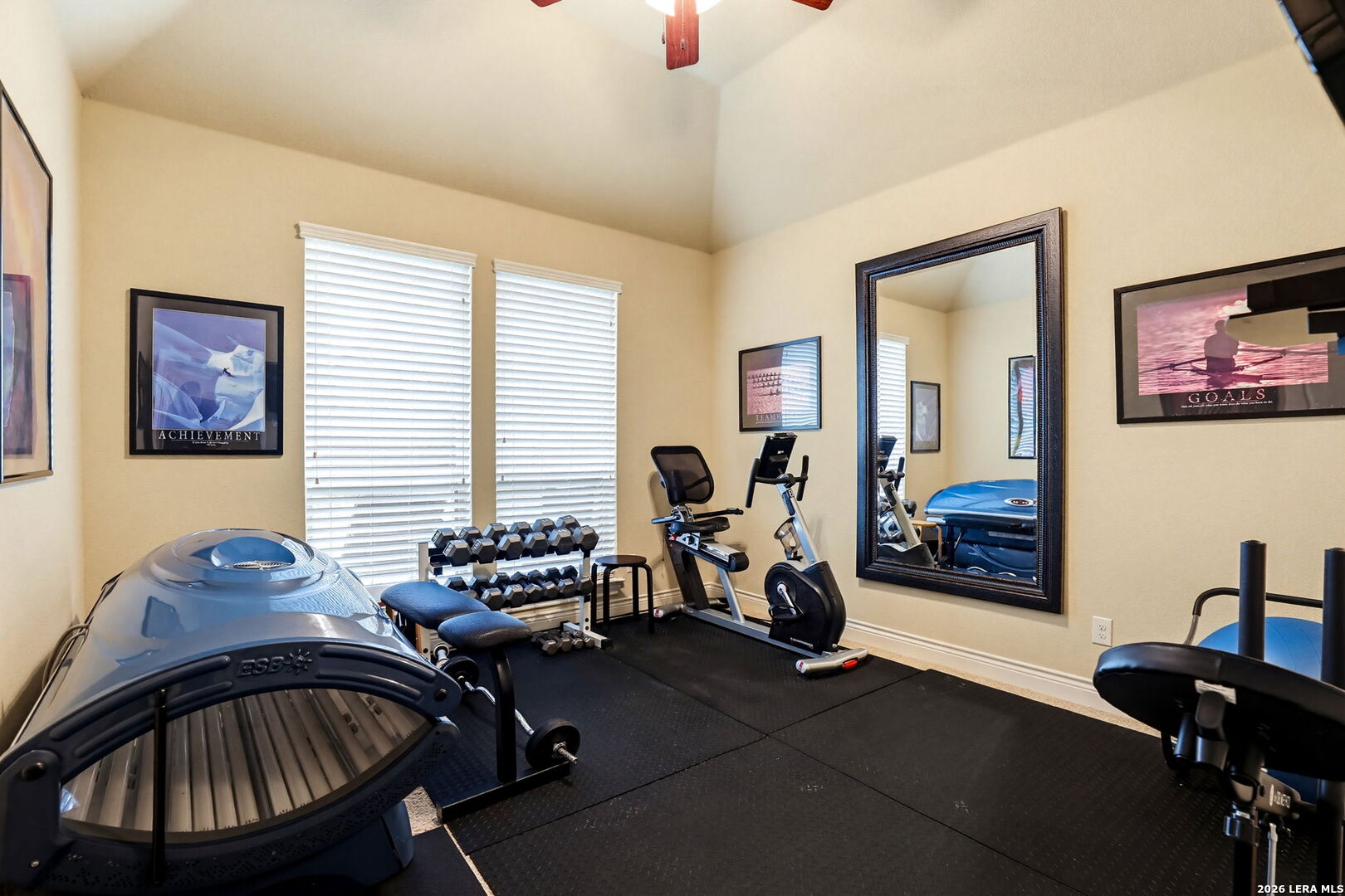8931 Cimarron Route San Antonio TX 78255