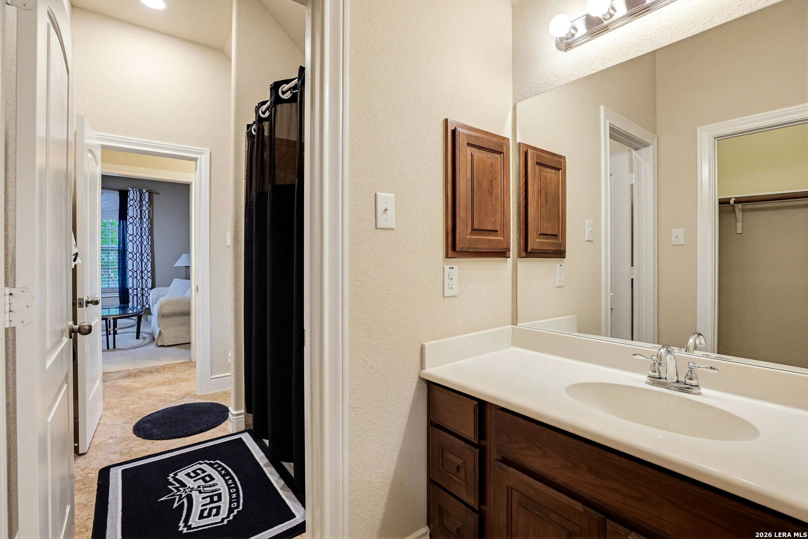 8931 Cimarron Route San Antonio TX 78255
