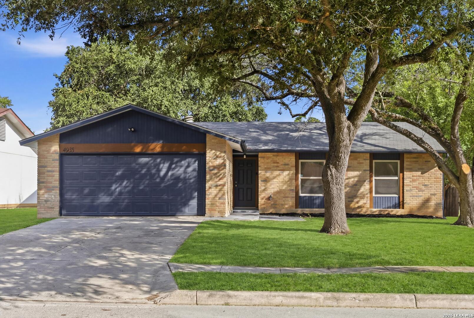4935 Grey Hawk Drive San Antonio TX 78217