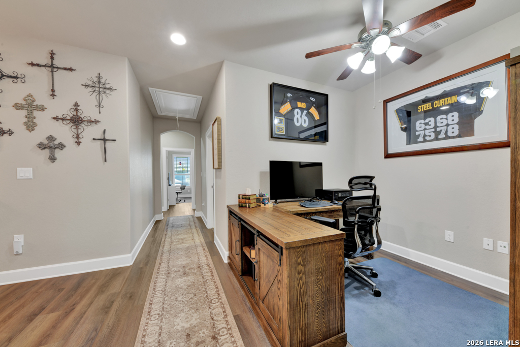 949 N Academy Avenue New Braunfels TX 78130
