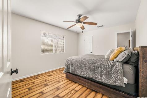 14235 Red Maple Wood San Antonio TX 78249