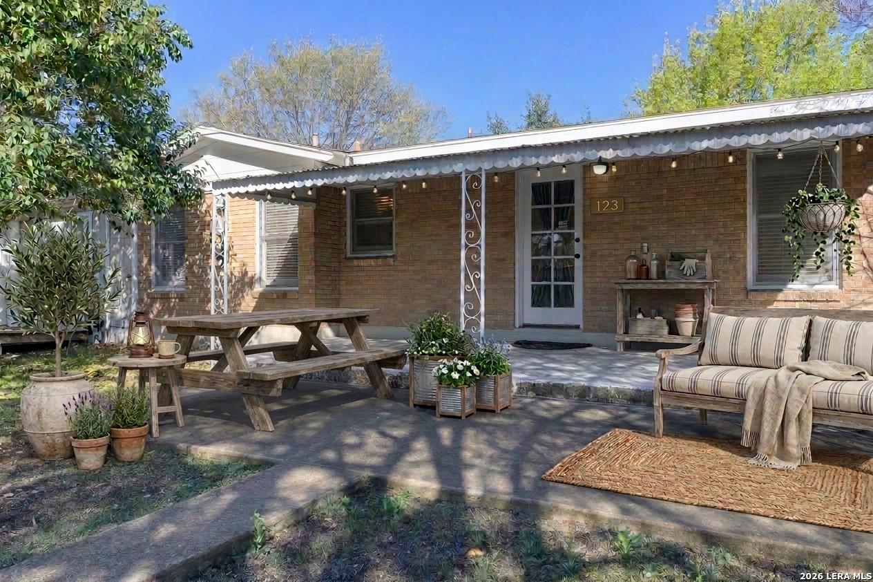 118 Bethany Place San Antonio TX 78201