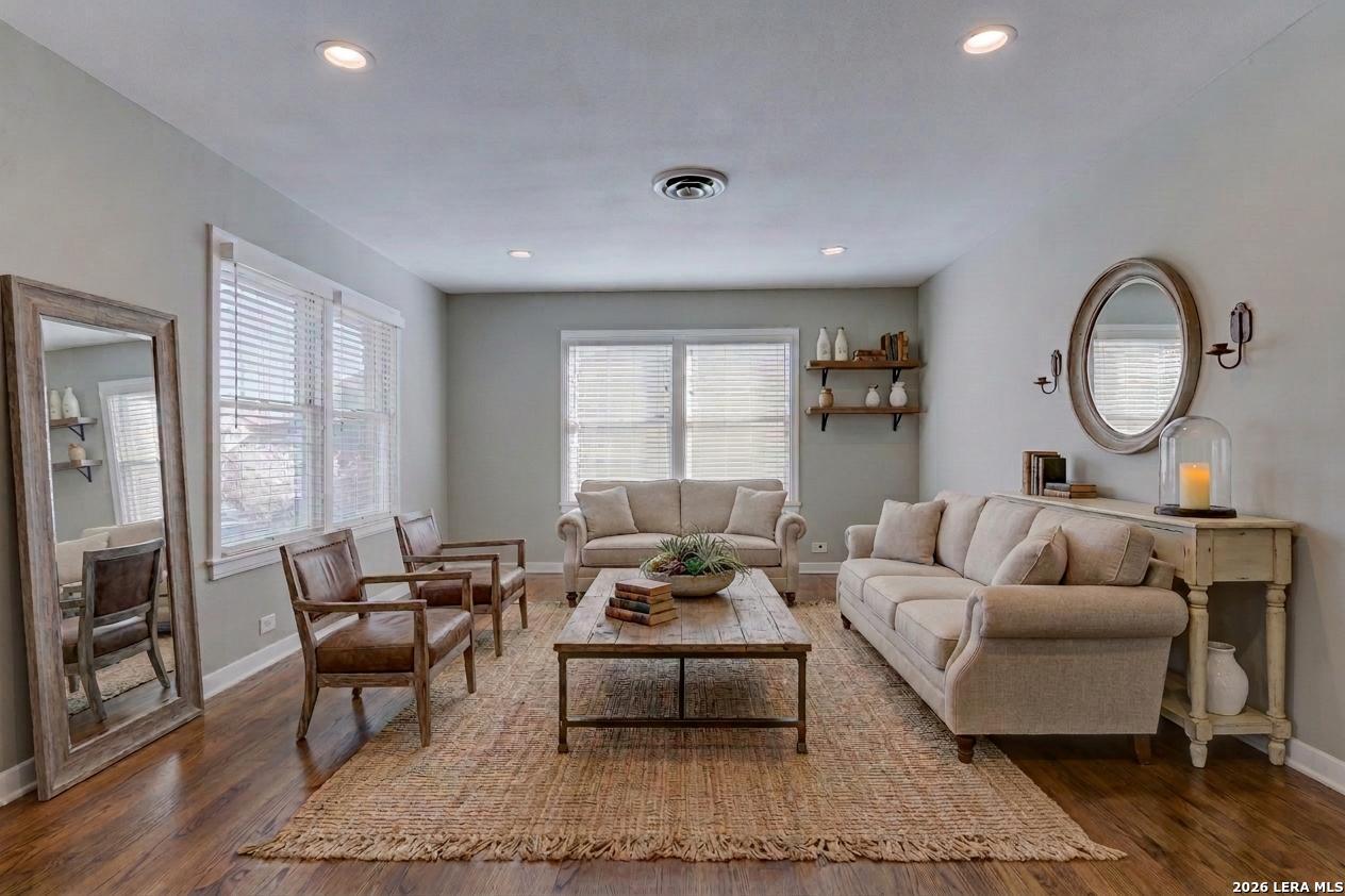 118 Bethany Place San Antonio TX 78201