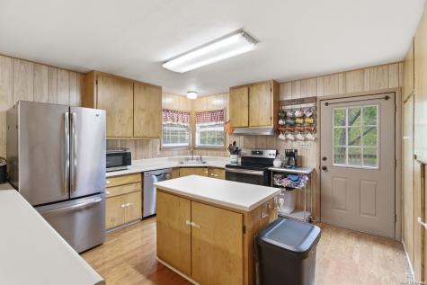 2115 Mesa Verde Medina TX 78055