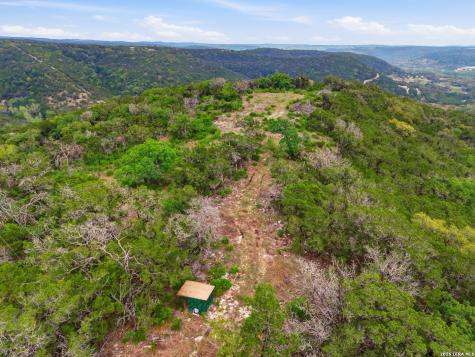 2115 Mesa Verde Medina TX 78055