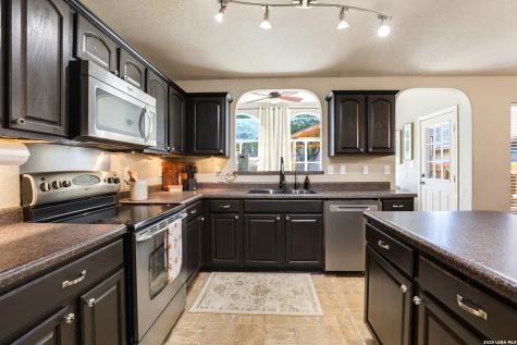 518 Bandera Circle New Braunfels TX 78130