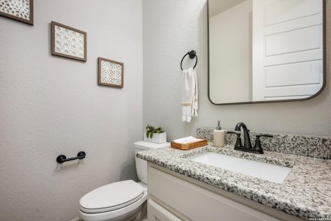 8527 Nichols Rain Boerne TX 78015