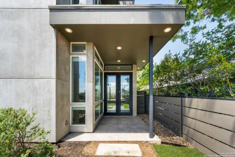 2004 E 8th Street Austin TX 78702