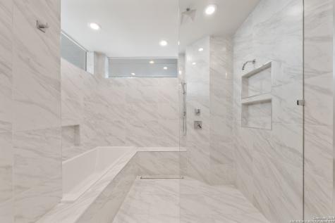 2004 E 8th Street Austin TX 78702