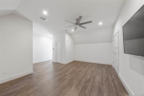 2004 E 8th Street Austin TX 78702