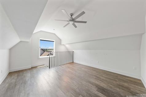 2004 E 8th Street Austin TX 78702