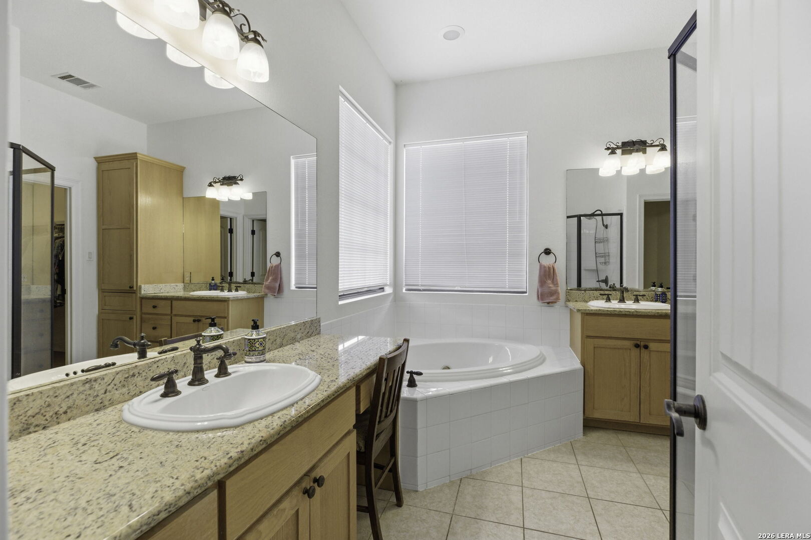 104 Rolling View Boerne TX 78006